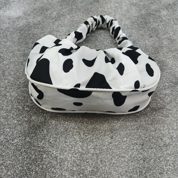 BLACK WHITE COW PRINT HANDBAG SHOULDER BAG Y2K POLYESTER RUCHED CARRY - Picture 2 of 5